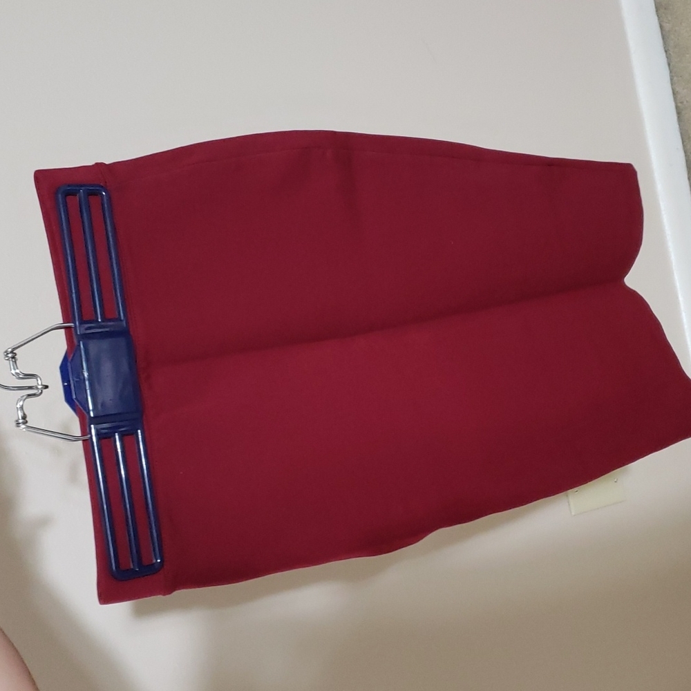 Burgandy pencil skirt
